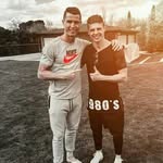 Luis Favela - @favela3166 - Instagram