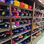 Beto Caps - @luis_leon2193 - Instagram