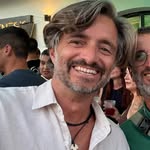 luisli100 - @luisli100 - Instagram