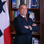 Luis Paquito Sucre - @luispacosucre - Instagram