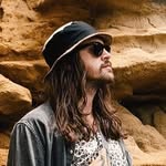/// Mr. Stone - @luis_stone - Instagram