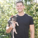 Luke Holcomb - @l_hulk_holc - Instagram