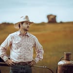 Luke Mobley - @lumob42 - Instagram