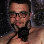 luke rowell - @disasteradio_eyeliner - Instagram