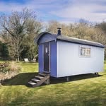 Luke Stephenson - @lf_shepards_huts - Instagram