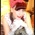 Lulabop Vintage Singer - @lulabopvintagesinger - Instagram