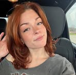 Luna Bernard - Facebook