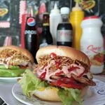 EL YEGUE DE SAN CASIMIRO - @lunaburger_988 - Instagram