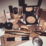 Maquilladora social. - @lunacabreramakeup - Instagram