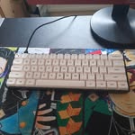 Luna clark - @luna.keyboards - Instagram