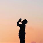 @_lunacross - Instagram