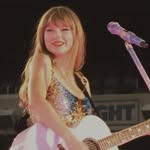Luna Fields - @swiftie4taytay13 - Instagram