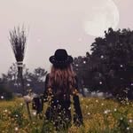 Luna Flores - @magia.triple.luna - Instagram