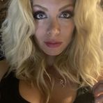 Luna Gates  - Facebook