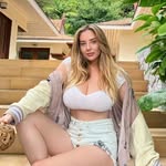 Luna James - @lunajames157 - Instagram