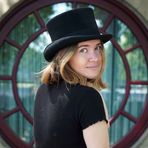 Luna Keller - Facebook