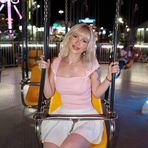 Luna Moore - Facebook