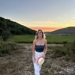 Luna Person - Facebook