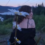 Luna Perry - Facebook