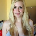 lunaperry - @lunaperry16 - Instagram