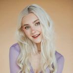 Luna Scott - Facebook
