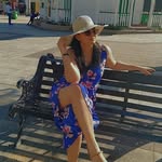 Luz Estevez - @itsluzestevez - Instagram