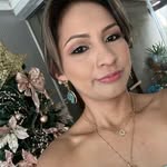 Luz Eliana Lozada Saravia - @luzelianamakeup - Instagram