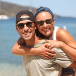Lydia & Austin Beaver - @sailingwiththebeavers - Instagram