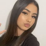Lydia Blake - @enchantingglow44 - Instagram