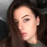 Lydia Bruce - @brucedapaah - Instagram