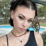 Lydia Glaze - @lydia.glaze - Instagram