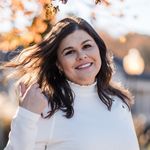 Lydia Hatfield - @lydiahatfield - Instagram
