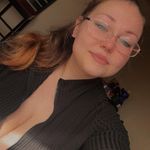 Lydia Holley - @lydia.holley012 - Instagram