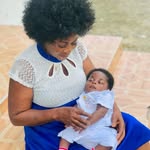 Lydia Rich - @rich.kwaw - Instagram