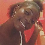 pomme_noir - @lydiarustique - Instagram