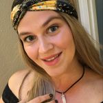 Lydia Wade - @lydia___loves - Instagram