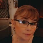 Lydia Walton - @upliftingpineapple - Instagram