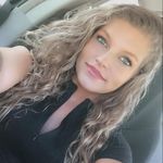 Lydia Walton Christian - @lydslovesyew - Instagram