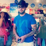 Lyle Booth - @wondermewchone - Instagram