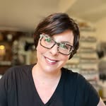 Laurel Rose Lyman Martín - @laurelseatsandreads - Instagram