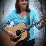 Lynn Goldsmith - @lynn.goldsmith.142 - Instagram