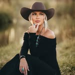 Lynnde Blair Hall - @lynnde.hall - Instagram