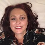Lyn Wallace - @lynee73 - Instagram