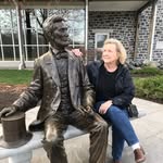 Lynda Crafton - @lyndacrafton - Instagram