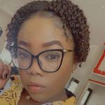 Lynda Pierre Emmanuella - @mayous_nails - Instagram