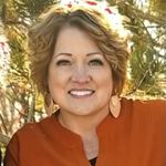 Lynette Carter - @craftedbylynette - Instagram