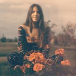 Lynette J Cromwell - @hungariangypsyflower - Instagram