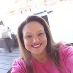 Lynette Hanley - @hanleylynette - Instagram