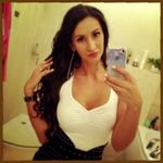 Lynette Hodge - @smarookesin1977 - Instagram