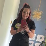Lynette AKA Netty - @nettynowak16 - Instagram